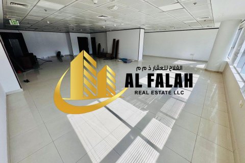 Propriété commerciale à louer à Al Mamzar - Sharjah, Sharjah, EAU 929 m2 № 645438 - photo 11