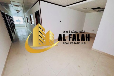 Propriété commerciale à louer à Al Mamzar - Sharjah, Sharjah, EAU 929 m2 № 645438 - photo 18