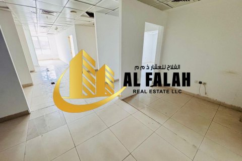 Propriété commerciale à louer à Al Mamzar - Sharjah, Sharjah, EAU 929 m2 № 645438 - photo 10