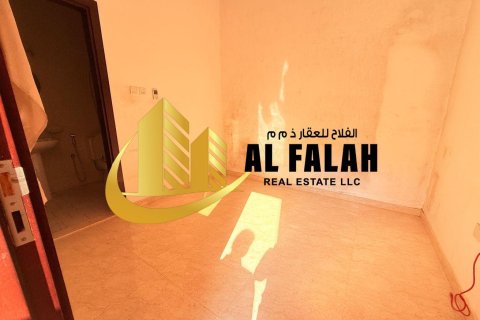 Villa sa Halwan, Sharjah, UAE 5 silid-tulugan, 418 sq.m. № 645440 - larawan 27