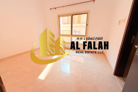 Villa sa Halwan, Sharjah, UAE 5 silid-tulugan, 418 sq.m. № 645440 - larawan 14