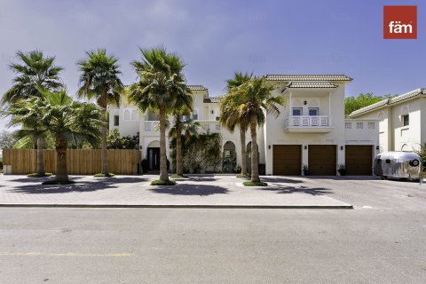 Huvila Al Furjan, Dubai, Arabiemiraatit 6 makuuhuonetta, 875 m2 № 686165