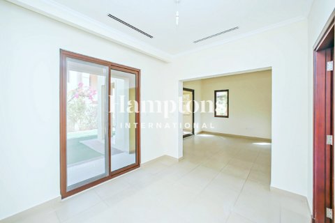 Vila v Arabian Ranches 2, Dubai, SAE 5 ložnice, 360.46364000 m² Č.: 583912 - fotografie 11