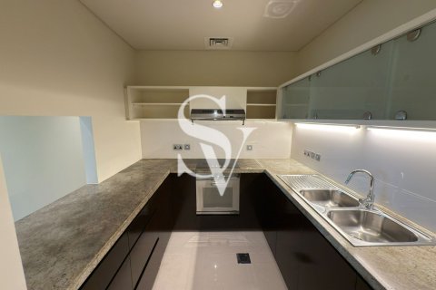 Sheikh Zayed Road, Dubai, BAE’de kiralık daire 2 yatak odası, 118 m&sup2; No 657188 - fotoğraf 4