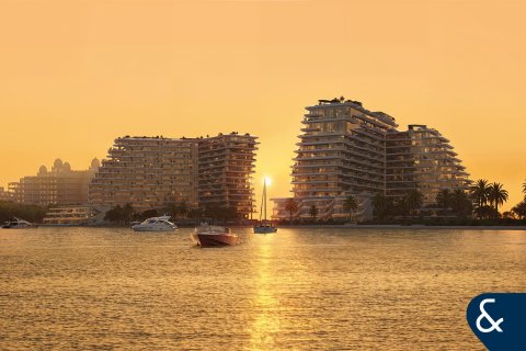 דירה למכירה ב Palm Jumeirah, Dubai, איחוד האמירויות 4 חדרי שינה, 270 מ"ר, מספר 666701 - תמונה 7