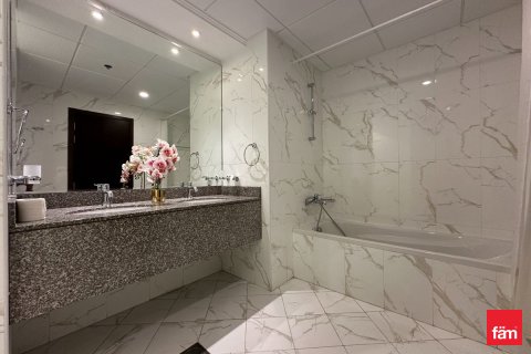 Dvoupatrový byt v Palm Jumeirah, Dubai, SAE 3 ložnice, 278.7 m² Č.: 538955 - fotografie 13