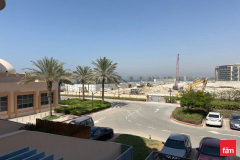 Dvoupatrový byt v Palm Jumeirah, Dubai, SAE 3 ložnice, 278.7 m² Č.: 538955 - fotografie 2