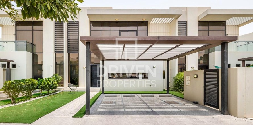 Rijtjeshuis in DAMAC Hills (Akoya by DAMAC), Dubai, VAE 3 slaapkamers, 253 vr.m. nr 654465