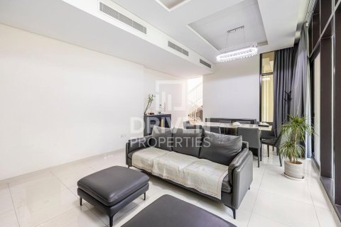 Rijtjeshuis te koop in DAMAC Hills (Akoya by DAMAC), Dubai, VAE 3 slaapkamers, 253 vr.m., nr 654465 - foto 3