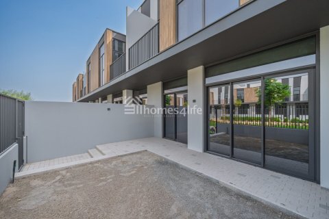 Villa in vendita a Mudon, Dubai, EAU 3 camere da letto, 171 mq. № 715192 - foto 1