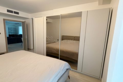 Jumeirah Lake Towers, Dubai, UAE의 판매용 아파트 침실 1개, 89제곱미터 번호 715191 - 사진 2