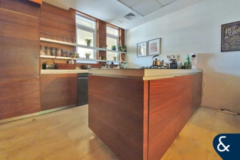 Vila u Jumeirah Village Circle, Dubai, UAE 363 m2, 4 spavaćih soba Br. 684901