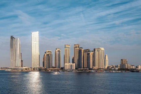 Byt v Dubai, SAE 3 ložnice, 1605 m² Č.: 632595 - fotografie 1