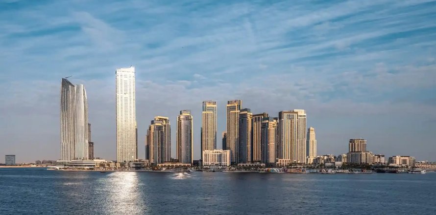 Byt v Dubai, SAE 3 ložnice, 1605 m² Č.: 632595