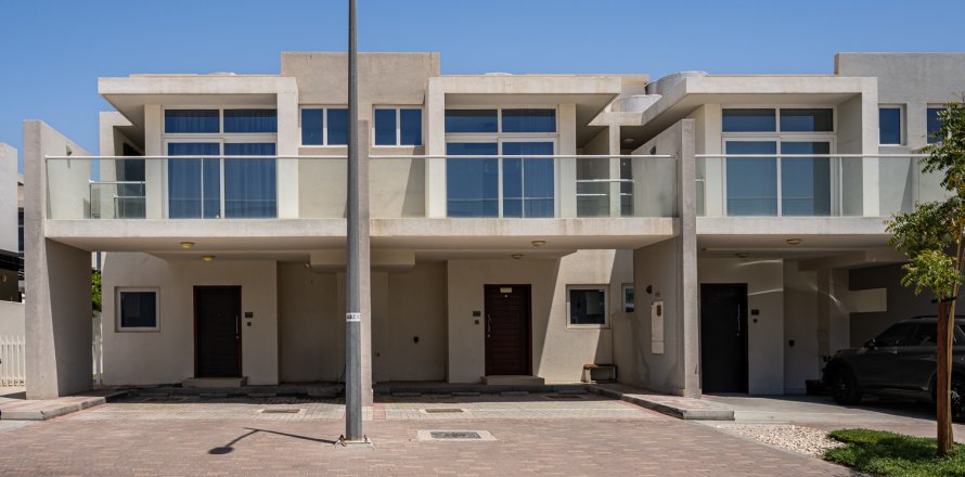 Stadthaus in Dubai, VAE: 3 Schlafzimmer, 112.23 m2 Nr. 749194