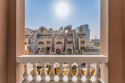 Radhus till försäljning i Jumeirah Village Circle, Dubai, UAE 4 sovrum, 134.77 kvm Nr. 749193 - fotografi 12