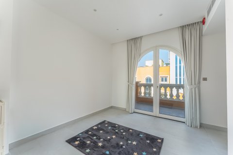 Radhus till försäljning i Jumeirah Village Circle, Dubai, UAE 4 sovrum, 134.77 kvm Nr. 749193 - fotografi 5