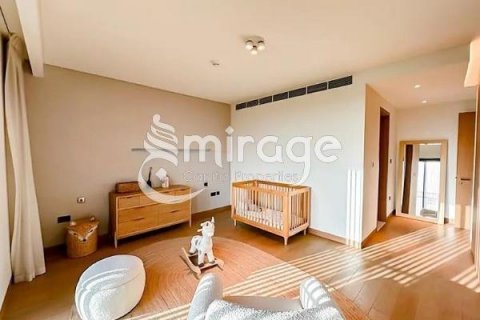 Vilë në Saadiyat Island, Abu Dhabi, Emiratet e Bashkuara Arabe 6 dhoma gjumi, 625.9 m2. № 597225 - Foto 4