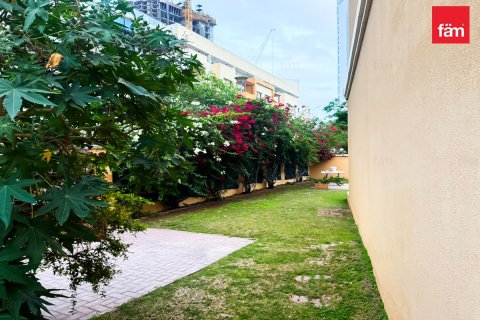 Townhouse sa Dubai, UAE 2 silid-tulugan, 312.5 sq.m. № 702465 - larawan 12