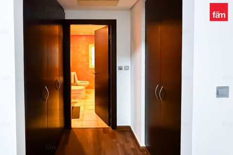 Townhouse sa Dubai, UAE 2 silid-tulugan, 312.5 sq.m. № 702465 - larawan 9
