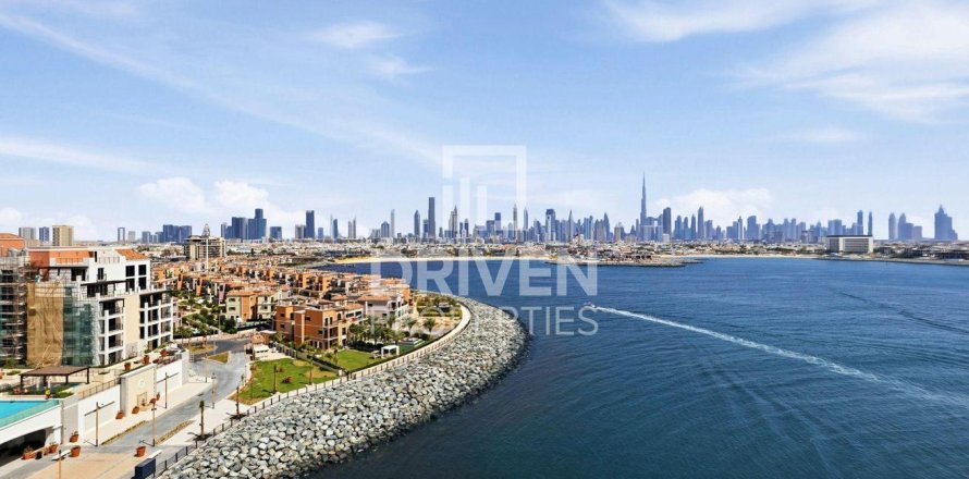 Wohnung in Jumeirah, Dubai, VAE: 2 Schlafzimmer, 117.99 m2 Nr. 746398