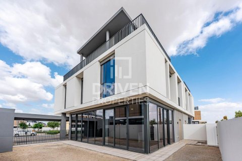 Vilă de închiriat în Arabian Ranches 3, Dubai, EAU 4 dormitoare, 300.08 mp. №746399 - poză 1