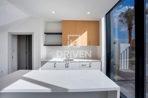 Vilă de închiriat în Arabian Ranches 3, Dubai, EAU 4 dormitoare, 300.08 mp. №746399 - poză 7