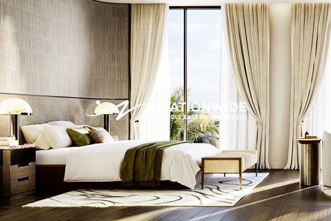 Vilë në Abu Dhabi, Emiratet e Bashkuara Arabe 5 dhoma gjumi, 562 m2. № 613748 - Foto 5