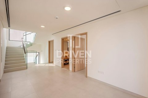 Vila u gradu Arabian Ranches 3, Dubai, UAE 4 spavaće sobe, 381 m2 Br. 683491