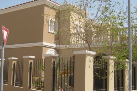 Rumah bandar di Jumeirah Village Circle, Dubai, UAE 3 bilik tidur, 317 meter persegi № 722817 - foto 3