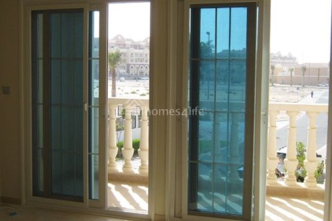 Rumah bandar di Jumeirah Village Circle, Dubai, UAE 3 bilik tidur, 317 meter persegi № 722817 - foto 4