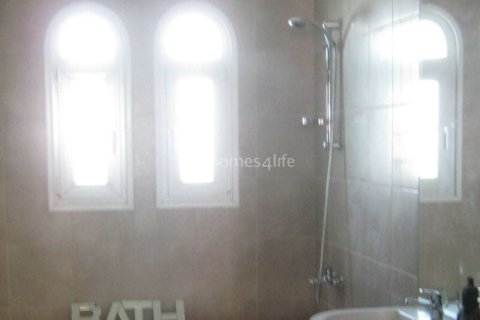 Rumah bandar di Jumeirah Village Circle, Dubai, UAE 3 bilik tidur, 317 meter persegi № 722817 - foto 17