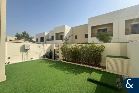 Townhouse sa Town Square, Dubai, UAE 3 silid-tulugan, 189 sq.m. № 671255 - larawan 1