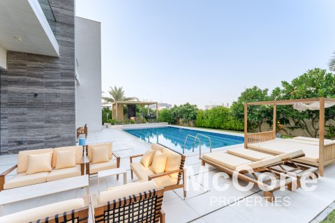 Villa in Dubai Hills Estate, Dubai, UAE 5 bedrooms, 1424.67 sq.m. № 587234 - photo 8