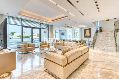 Vila v Palm Jumeirah, Dubai, SAE 7 ložnice, 883 m² Č.: 626717 - fotografie 1