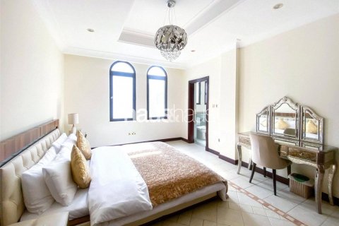Vila di Palm Jumeirah, Dubai, UEA 5 kamar tidur, 623 m2 nomor 626718 - foto 13