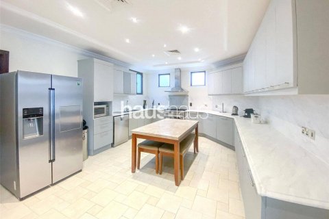 Vila di Palm Jumeirah, Dubai, UEA 5 kamar tidur, 623 m2 nomor 626718 - foto 5