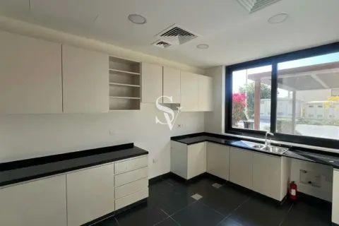 Kamienica na sprzedaż w DAMAC Hills (Akoya by DAMAC), Dubai, ZEA 3 sypialnie, 324 mkw., nr 680223 - zdjęcie 2