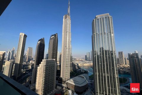 Apartamento para arrendamento em Dubai, EAU 3 quartos, 155.2 m2 № 701511 - foto 15