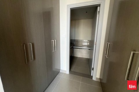 Apartamento para arrendamento em Dubai, EAU 3 quartos, 155.2 m2 № 701511 - foto 10