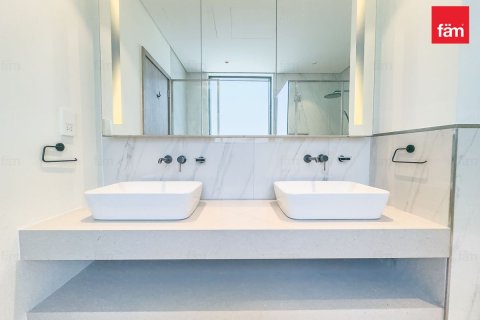 Shtëpi në qytet në Dubai, Emiratet e Bashkuara Arabe 4 dhoma gjumi, 312 m2. № 613598 - Foto 17