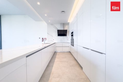 Shtëpi në qytet në Dubai, Emiratet e Bashkuara Arabe 4 dhoma gjumi, 312 m2. № 613598 - Foto 5