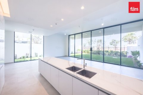 Shtëpi në qytet në Dubai, Emiratet e Bashkuara Arabe 4 dhoma gjumi, 312 m2. № 613598 - Foto 29