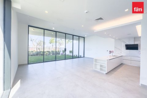 Shtëpi në qytet në Dubai, Emiratet e Bashkuara Arabe 4 dhoma gjumi, 312 m2. № 613598 - Foto 1