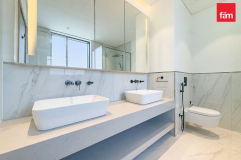 Shtëpi në qytet në Dubai, Emiratet e Bashkuara Arabe 4 dhoma gjumi, 312 m2. № 613598 - Foto 16