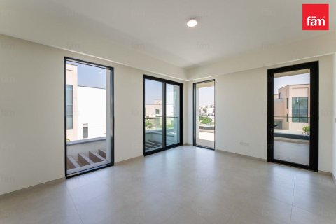 Vila u gradu Dubai, UAE 4 spavaće sobe, 435.4 m2 Br. 645559 - Slika 2