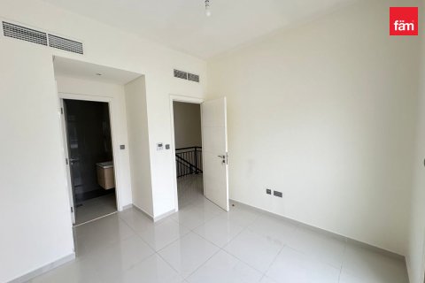 Shtëpi në qytet në Dubai, Emiratet e Bashkuara Arabe 3 dhoma gjumi, 151.8 m2. № 645562 - Foto 8