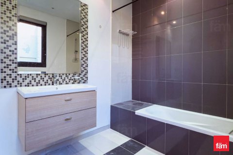 Shtëpi në qytet në Dubai, Emiratet e Bashkuara Arabe 3 dhoma gjumi, 335.3 m2. № 687300 - Foto 15