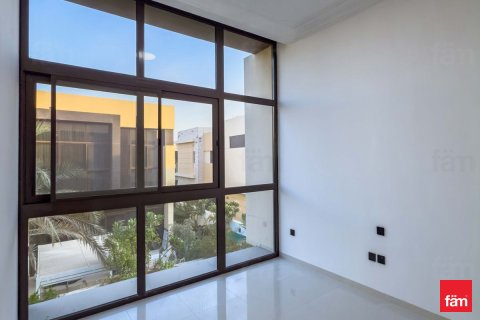 Shtëpi në qytet në Dubai, Emiratet e Bashkuara Arabe 3 dhoma gjumi, 335.3 m2. № 687300 - Foto 18