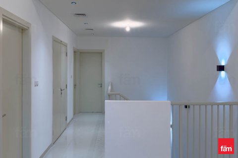 Shtëpi në qytet në Dubai, Emiratet e Bashkuara Arabe 3 dhoma gjumi, 335.3 m2. № 687300 - Foto 14